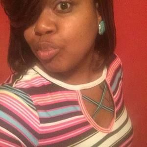 Meet your Posher, Shatirra tee